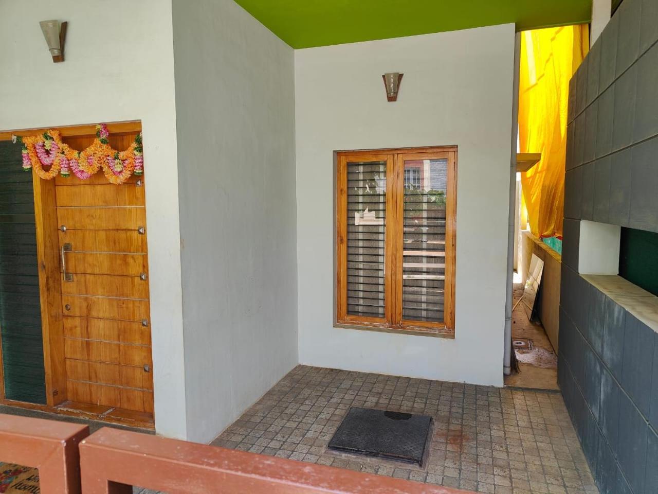 Nandan Home Stay Мисор Екстериор снимка